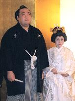 Takanonami gets married
